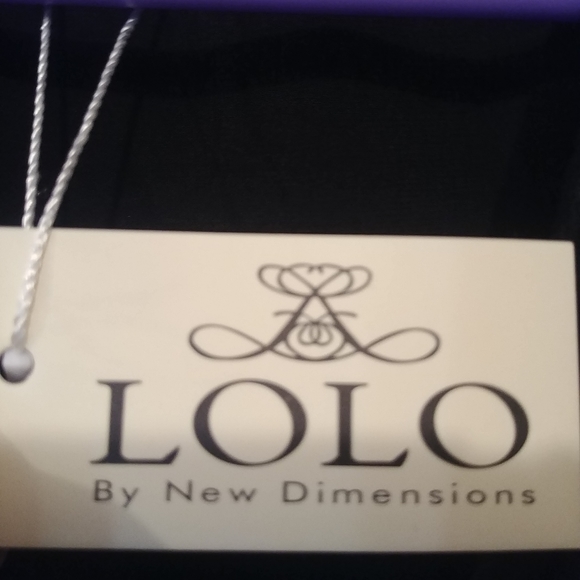 LOLO sleeveless shirt - Picture 3 of 5